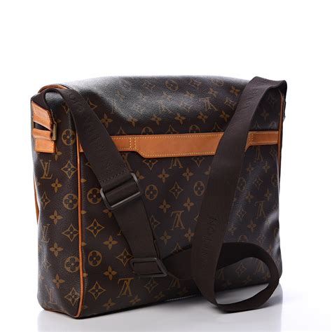 louis vuitton box messenger|louis vuitton messenger bag models.